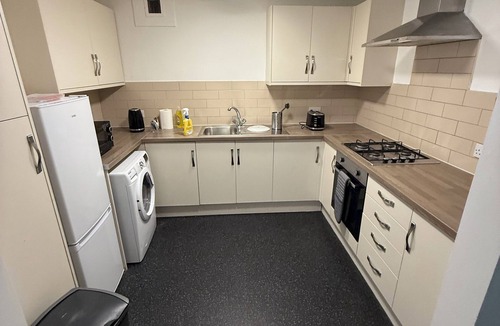 Leeds Apartment | 262 Apartments