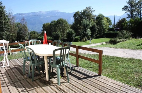 Miribel-les-Echelles Ski Chalet | 27. Chalet Gentiane 24m² Mezzanine 5 persons