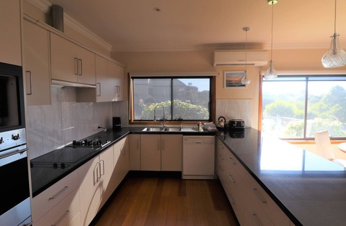 Mallacoota House | 27 Lakeside Drive, Mallacoota