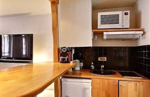 Notre-Dame-des-Champs Apartment | 27 m² Apartment ∙ 2 guests