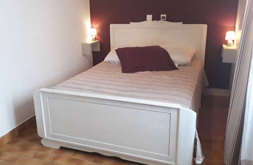 Saint-Maixent-sur-Vie House | 27 m² House ∙ 1 bedroom ∙ 3 guests