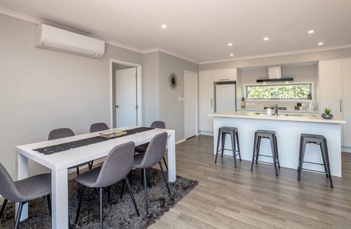 Martinborough Apartment | 27 Tuscan, Martinborough