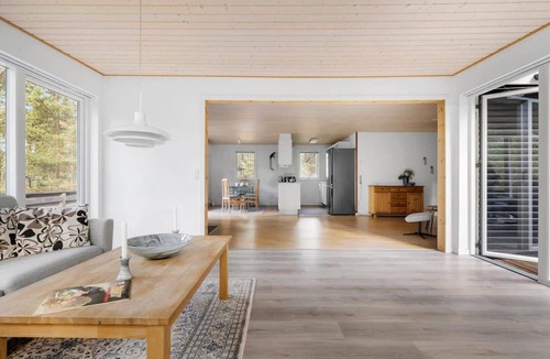 Pedersker House | 2718 Nexø - Mølle Odde 10