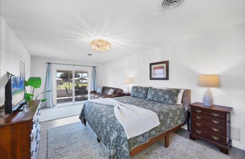 Harbour Heights House | 27305 Voyageur