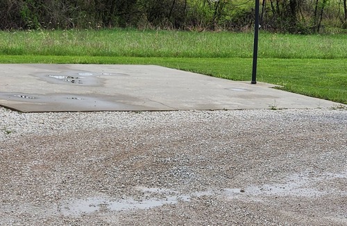 Johnson County House | 28 Acre Country Escape. Perfect for World Cup, MO State Fair, or visiting WAFB!