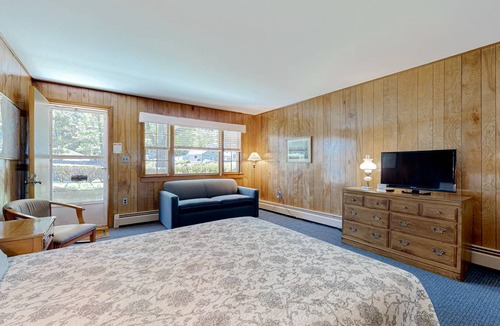 Alton Bay Hotel | 28 m² Hotel ∙ 4 guests