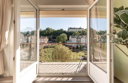 Joeuf House | 28. Room Jessy - 2 bathrooms - TV - WIFI - Parking - 115m