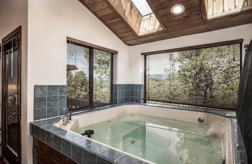 Ruidoso Cabin | 281 m² Cabin ∙ 5 bedrooms ∙ 10 guests