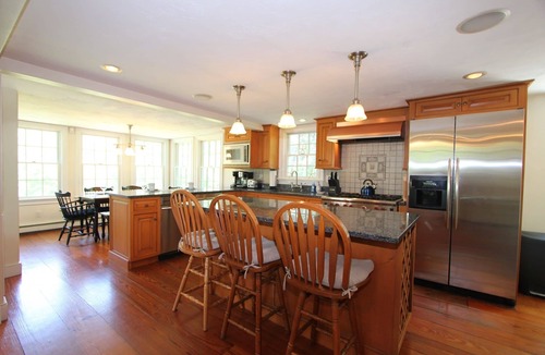 Barnstable House | 2828 Main Street - Historic 5BR w/Beach Pass – Walk to Barnstable
