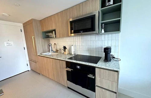Downtown Miami Condo | 2907 - 1BR Apartment in Downtown Miami with Pool & Gym