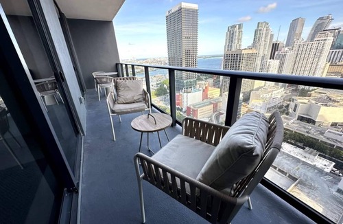 Downtown Miami Condo | 2907 - 1BR Apartment in Downtown Miami with Pool & Gym