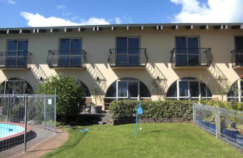 New Plymouth Hotel | 299 On Devon West