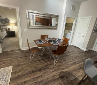 Energy Corridor Apartment | 2b 2b Apartment
