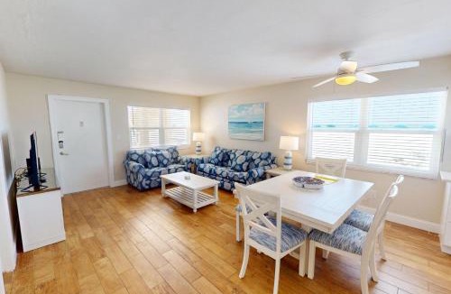 Madeira Beach Apartment | 2b 2b Direct Beachfront - Surf Song #121