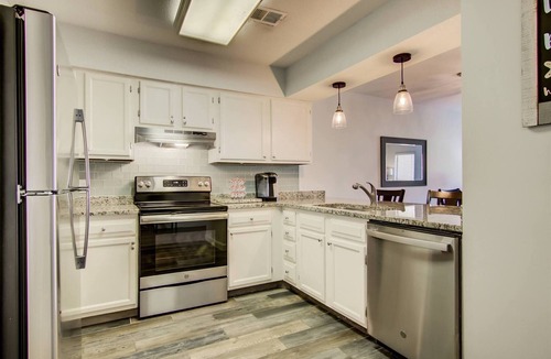 Miramar Beach Ski Chalet | 2B, Fore Shore!