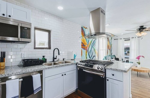 Downtown Phoenix House | 2B Home with King-Size Bed DT Phx Unit A