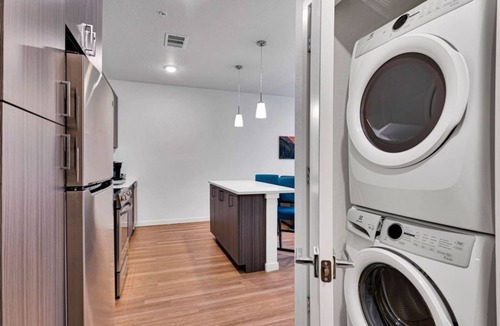 Jewell Heights - Hoffman Heights Apartment | 2B1B Modern Apartment
