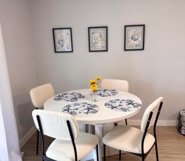 East Lake Woodlands Apartment | 2B2B Heated Pool Cozy Condo