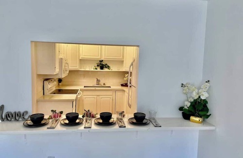 Mercer Island Apartment | 2b2b Mercer Island best location