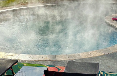 Central Oklahoma City House | 2Bd 2 ba Heated Pool&Hot Tub