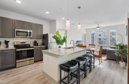 Stony Ridge North Apartment | 2BD/2BA Next to Airport 6400