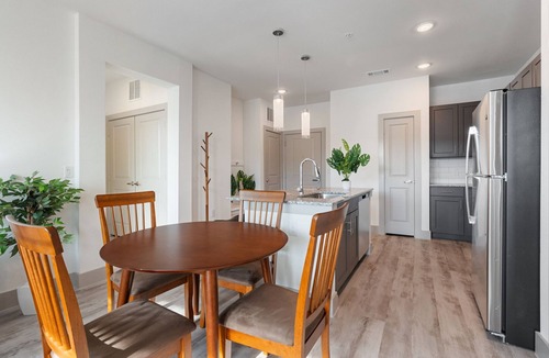 Stony Ridge North Apartment | 2BD/2BA Next to Airport 6400