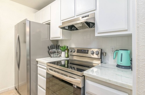 Foothill Farms House | 2BD/2BR Near Sac FolsomRoseville