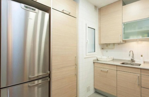 el Camp d'en Grassot i Gracia Nova Apartment | 2bd Apartment Close to Rambla Catalunya
