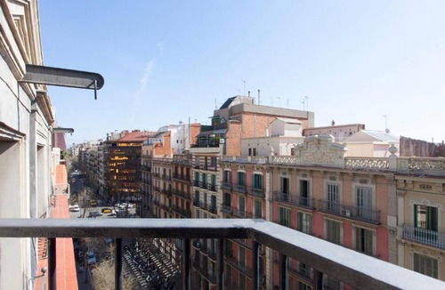 el Camp d'en Grassot i Gracia Nova Apartment | 2bd Apartment Close to Rambla Catalunya