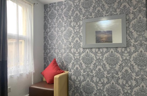 South Shore Apartment | 2BD Apartment