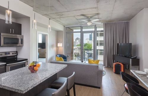 Civic District Condo | 2BD/Austin - Full Kitchen, W/D, Balcony, Fire Pit!
