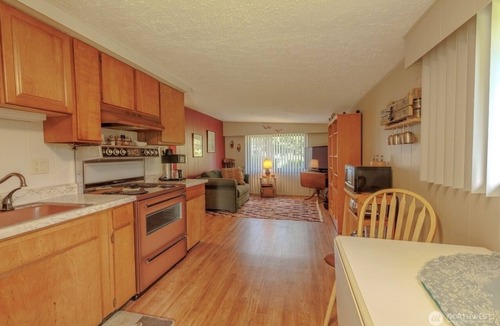 Birch Bay Cabin | 2BD Beach Cabin in Blaine!