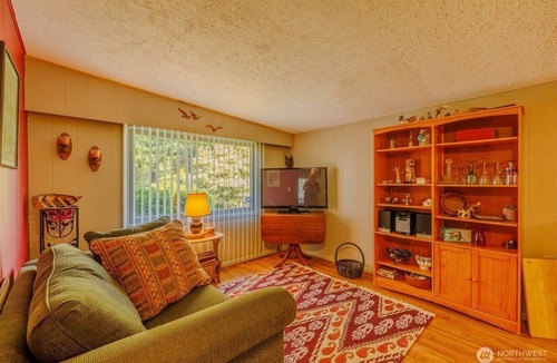 Birch Bay Cabin | 2BD Beach Cabin in Blaine!