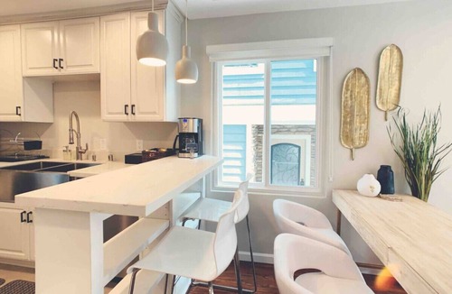 South Mission Beach Condo | 2bd Beach House|30 Steps to the Sand + AC