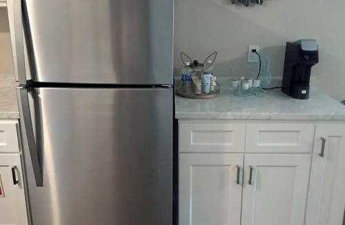 Durham House | 2bd Cottage, less than 2miles-DPAC, Duke, NCCU. Surprisingly close to everything