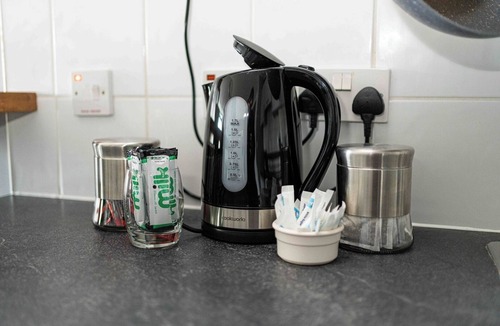 Wimbledon Apartment | 2BD Flat by Common and Village - Wimbledon, Zone 3