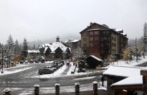 Truckee Villa | 2BD Luxury Villa - Walk to the Slopes