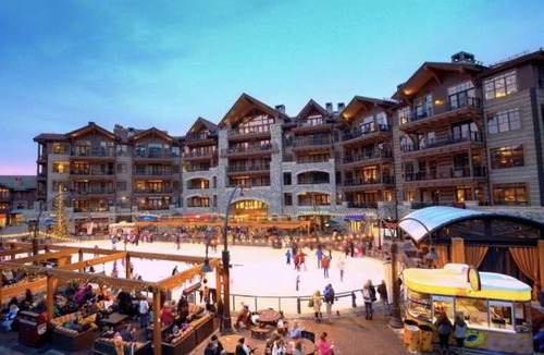 Truckee Villa | 2BD Luxury Villa - Walk to the Slopes