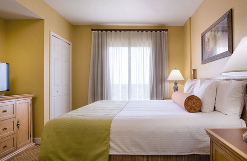 Lake Buena Vista Resort | 2BD/Orlando - Near Disney! Mini Golf, Lazy River!