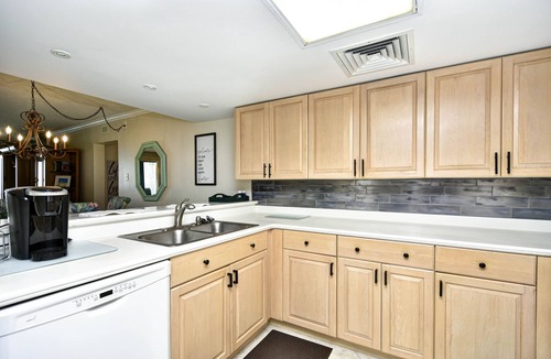 Myrtle Beach Condo | 2bed/2bath Brigadune 16B Large Oceanfront Condo.