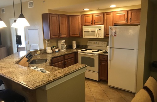 Lake Buena Vista Resort | 2Bed/2Bath Gorgeous Resort Right by Disney Parks!