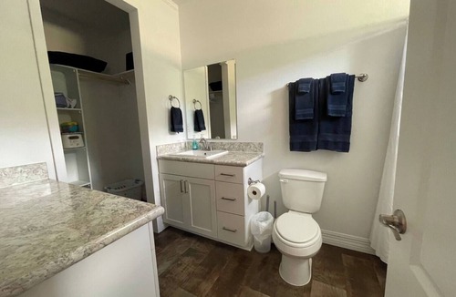 Hermosa House | 2Bed/2Bath with Creek and Open Spaces