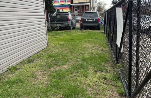 Frankford Apartment | 2bed 2nd fl with parking