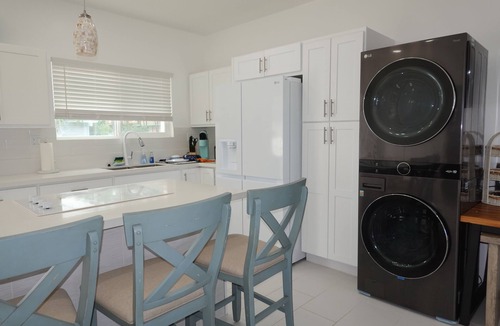 Hauula House | 2Bed Beach Front Home