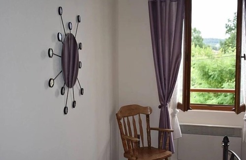 Le Bugue Cottage | 2Bed Cottage Sleeps 4 - Garden, Patio, Pets