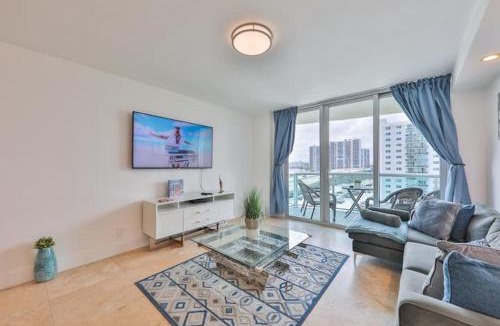 Sunny Isles Beach Apartment | 2bed free parking ocean view STR - 02584