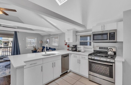 Manasquan Apartment | 2BR 1BA Steps to the Sand II