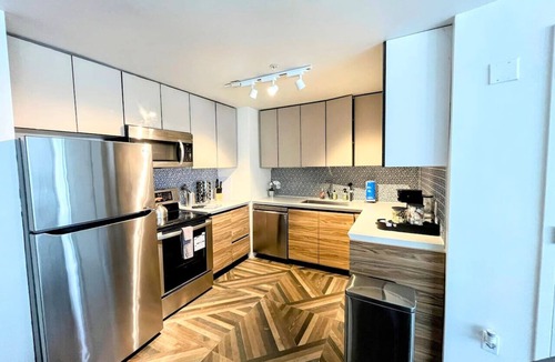 East Orange Apartment | 2BR/2Ba Apt-5 min to Seton Hall w/patio & parking