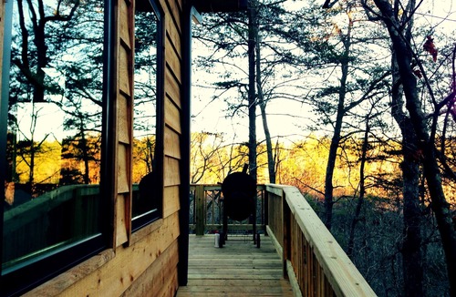 Mentone Cabin | 2BR/2Bath1800's Original Secluded Romantic River Mountain Cabin Therapy Hottub
