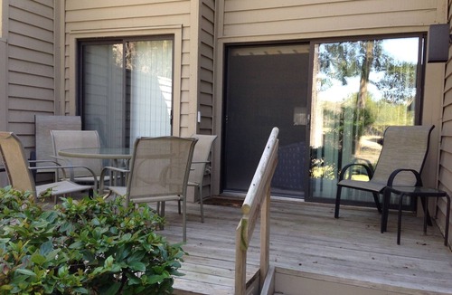 Shipyard Plantation House | 2BR 5 Star Value Wifi Closest to Beach 114 The Greens Keyless entry